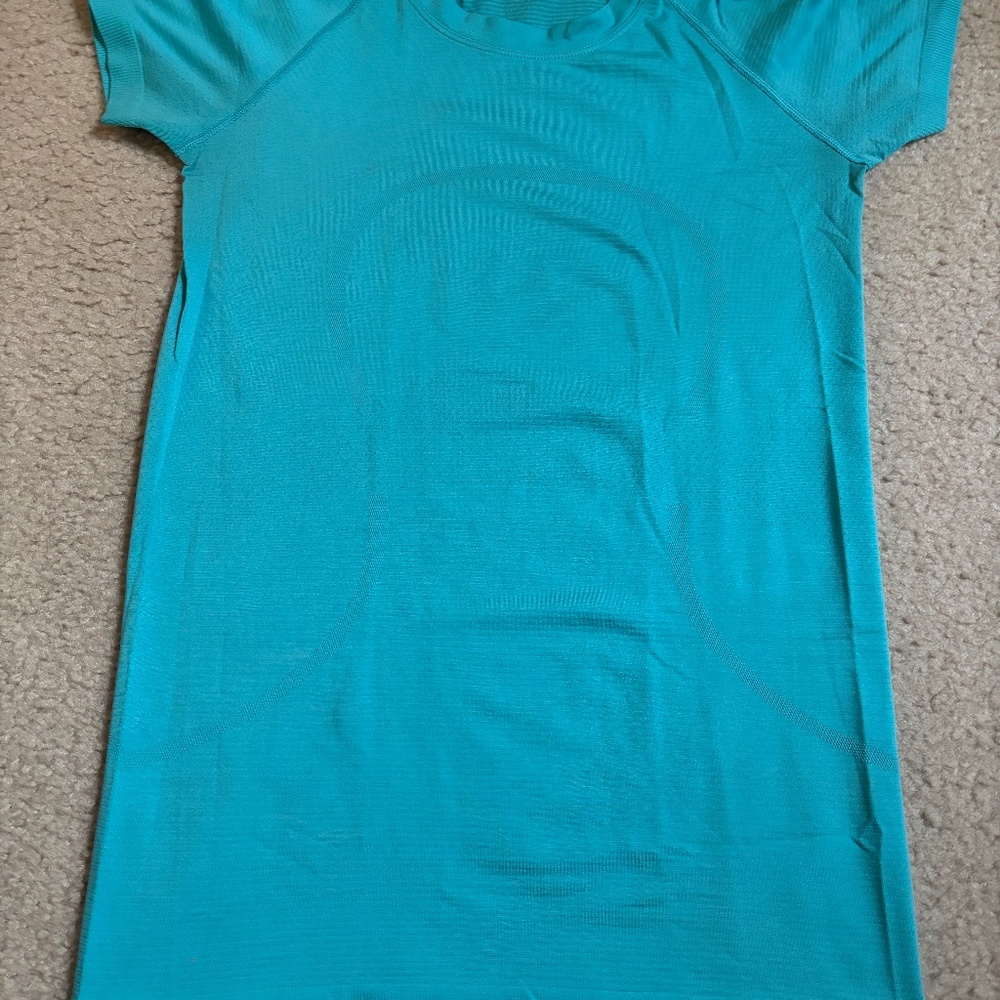 Swiftly Tech Short-Sleeve Shirt 2.0
